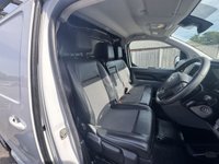 USED 2022 71 VAUXHALL VIVARO 2.0 Turbo D 3100 Sportive Panel Van 5dr Diesel Manual L2 H1 Euro 6 (s/s) (145 ps) LONG WHEEL BASE 3100 2 KEYS SH