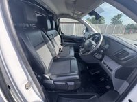 USED 2022 71 VAUXHALL VIVARO 2.0 Turbo D 3100 Sportive Panel Van 5dr Diesel Manual L2 H1 Euro 6 (s/s) (145 ps) LONG WHEEL BASE 3100 2 KEYS SH