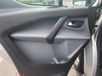 USED 2017 67 FORD TRANSIT CUSTOM 2.0 TDCi 270 Limited Panel Van 5dr Diesel Manual L1 H1 (157 g/km, 128 bhp) THIS VAN IS VERY WELL MAINTAINED