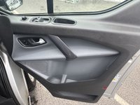 USED 2017 67 FORD TRANSIT CUSTOM 2.0 TDCi 270 Limited Panel Van 5dr Diesel Manual L1 H1 (157 g/km, 128 bhp) THIS VAN IS VERY WELL MAINTAINED