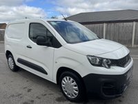 USED 2021 70 PEUGEOT PARTNER 1.5 BlueHDi 1000 Professional Standard Panel Van 5dr Diesel Manual SWB Euro 6 (100 bhp) This 2021 Peugeot Partner van has had only one owner since new, offering excellent provenance. It is a Professional Standard Panel Van SWB model, featuring a 1.5 litre BlueHDi diesel engine and meeting Euro 6 emission standards. This practical van boasts a generous cargo volume of 3900 litres, making it ideal for a variety of business needs.  With an impressive fuel economy of 56 miles per gallon, this Peugeot Partner is designed to be cost effective to run. Its low CO2 emissions.