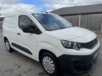 2021 PEUGEOT PARTNER