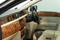 USED 2006 06 ROLLS-ROYCE PHANTOM 6.7 Superb Provenance, Rare 4 Individual seat specification, Cocktail cabinet, Rear cool box, Curtains for rear window, Theatre configuration, Slide/Tilt sunroof, Camera system, Chrome interior package, 21" alloys