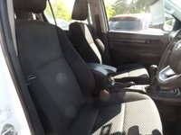 USED 2021 70 TOYOTA HI-LUX 2.4 D-4D Active Pickup Double Cab 4dr Diesel Manual 4WD Euro 6 (s/s) (150 ps) 