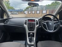 USED 2011 61 VAUXHALL ASTRA 1.4 16v Excite Hatchback 5dr Petrol Manual Euro 5 (100 ps) 8 STAMP HISTORY*FEBRUARY 2027 MOT