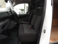 USED 2022 72 VAUXHALL VIVARO 1.5 Turbo D 2900 Dynamic Panel Van 6dr Diesel Manual L2 H1 Euro 6 (s/s) (100 ps) 