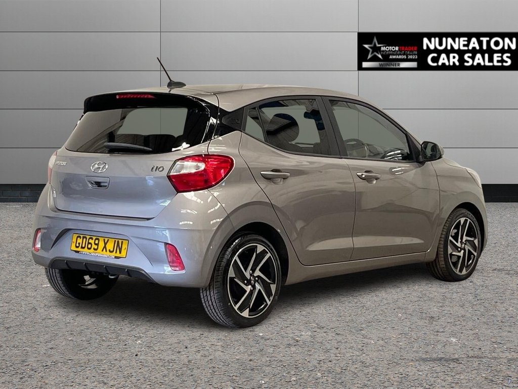 USED 2020 69 HYUNDAI I10 1.0 Premium Hatchback 5dr Petrol Manual Euro 6 (s/s) (67 ps) Fantastic Spec