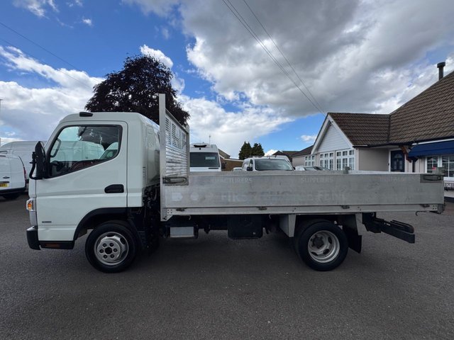 View our MITSUBISHI CANTER