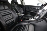 USED 2024 24 MG MG HS 1.5 T-GDI Trophy SUV 5dr Petrol DCT Euro 6 (s/s) (162 ps) 1 OWNER, CAMERA, HEATED SEATS