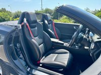 USED 2014 64 MERCEDES-BENZ SLK 2.1 SLK250 CDI AMG Sport Convertible 2dr Diesel G-Tronic+ Euro 5 (s/s) (204 ps) HIGH SPEC / PANROOF