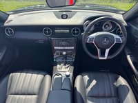 USED 2014 64 MERCEDES-BENZ SLK 2.1 SLK250 CDI AMG Sport Convertible 2dr Diesel G-Tronic+ Euro 5 (s/s) (204 ps) HIGH SPEC / PANROOF
