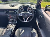 USED 2014 64 MERCEDES-BENZ SLK 2.1 SLK250 CDI AMG Sport Convertible 2dr Diesel G-Tronic+ Euro 5 (s/s) (204 ps) HIGH SPEC / PANROOF