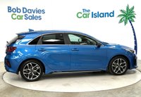 USED 2020 69 KIA CEED 1.4 T-GDi GT-Line Hatchback 5dr Petrol DCT Euro 6 (s/s) (138 bhp) Gorgeous Auto GT-Line 138BHP with SATNAV, CARPLAY, Half Leather Heated Seats, Privacy Glass, Parking Camera,only 33000 Miles Great Service History
