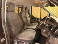 USED 2020 69 FORD TOURNEO CUSTOM 2.0 320 EcoBlue Titanium Minibus Double Cab 5dr Diesel Manual L1 Euro 6 (s/s) (130 ps) W A G