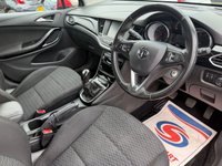 USED 2018 18 VAUXHALL ASTRA 1.4i SRi Hatchback 5dr Petrol Manual Euro 6 (100 ps) APPLE/ANDROID CAR PLAY-DAB-ALLOY WHEELS-12 MONTHS MOT