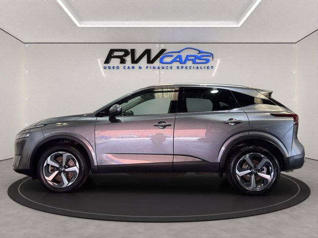 View our NISSAN QASHQAI