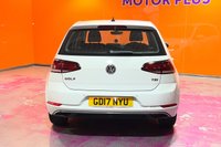 USED 2017 17 VOLKSWAGEN GOLF 1.4 TSI BlueMotion Tech SE Nav Hatchback 5dr Petrol Manual Euro 6 (s/s) (125 ps) Discover Sat Nav. Alloys.