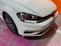 USED 2017 17 VOLKSWAGEN GOLF 1.4 TSI BlueMotion Tech SE Nav Hatchback 5dr Petrol Manual Euro 6 (s/s) (125 ps) Discover Sat Nav. Alloys.