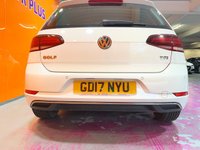 USED 2017 17 VOLKSWAGEN GOLF 1.4 TSI BlueMotion Tech SE Nav Hatchback 5dr Petrol Manual Euro 6 (s/s) (125 ps) Discover Sat Nav. Alloys.