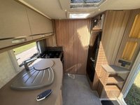 USED 2018 LUNAR QUASAR 674 Caravan 