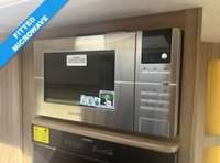 USED 2018 LUNAR QUASAR 674 Caravan 