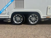 USED 2018 LUNAR QUASAR 674 Caravan 