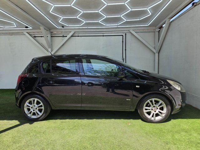 View our VAUXHALL CORSA