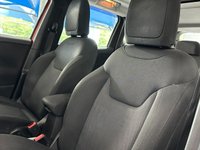 USED 2015 15 JEEP RENEGADE 1.6 MultiJetII Longitude SUV 5dr Diesel Manual Euro 5 (s/s) (120 ps) 