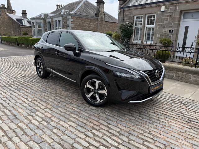 View our Nissan Qashqai range