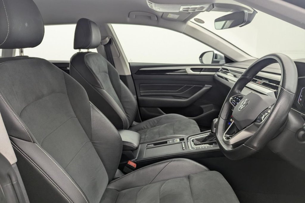USED 2023 23 VOLKSWAGEN ARTEON 1.4 TSI 13kWh Elegance Shooting Brake 5dr Petrol Plug-in Hybrid DSG Euro 6 (s/s) (218 ps) Car Play. Heated Seats, Cruise
