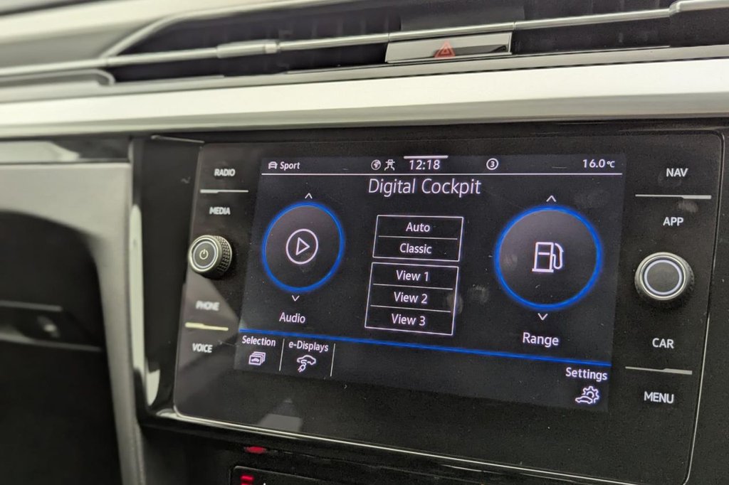 USED 2023 23 VOLKSWAGEN ARTEON 1.4 TSI 13kWh Elegance Shooting Brake 5dr Petrol Plug-in Hybrid DSG Euro 6 (s/s) (218 ps) Car Play. Heated Seats, Cruise