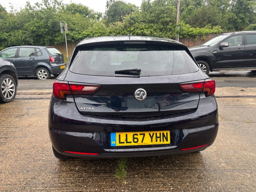 USED 2018 67 VAUXHALL ASTRA 1.4i SE Hatchback 5dr Petrol Manual Euro 6 (100 ps) &pound;ZERO DEPOSIT FINANCE