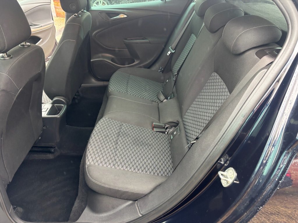 USED 2018 67 VAUXHALL ASTRA 1.4i SE Hatchback 5dr Petrol Manual Euro 6 (100 ps) &pound;ZERO DEPOSIT FINANCE