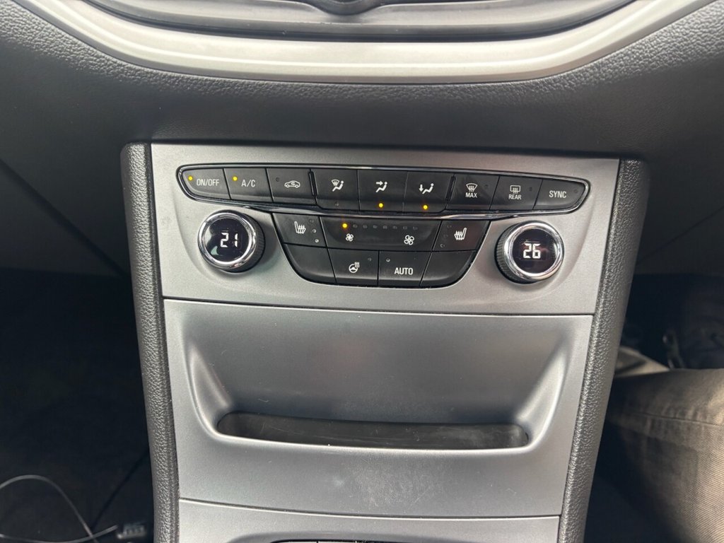 USED 2018 67 VAUXHALL ASTRA 1.4i SE Hatchback 5dr Petrol Manual Euro 6 (100 ps) &pound;ZERO DEPOSIT FINANCE