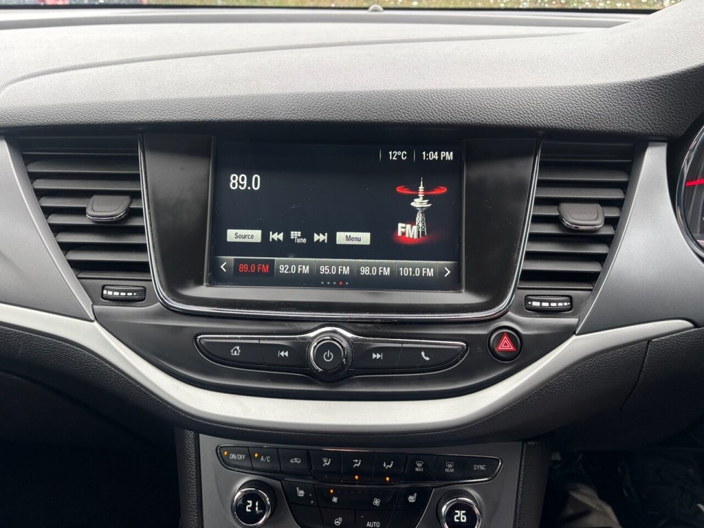 USED 2018 67 VAUXHALL ASTRA 1.4i SE Hatchback 5dr Petrol Manual Euro 6 (100 ps) &pound;ZERO DEPOSIT FINANCE
