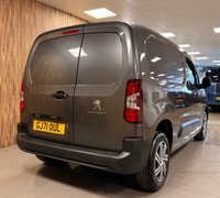 USED 2021 71 PEUGEOT PARTNER 1.5 BlueHDi 1000 Professional Premium Standard Panel Van 5dr Diesel EAT8 SWB Euro 6 (s/s) (130 bhp) AIR CON