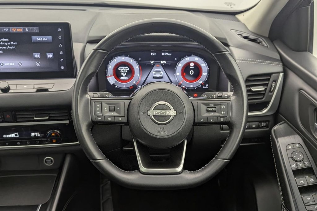 USED 2022 72 NISSAN QASHQAI 1.3 DIG-T MHEV N-Connecta SUV 5dr Petrol Hybrid Manual Euro 6 (s/s) (140 ps) Pan Roof, Sat Nav, Keyless Go