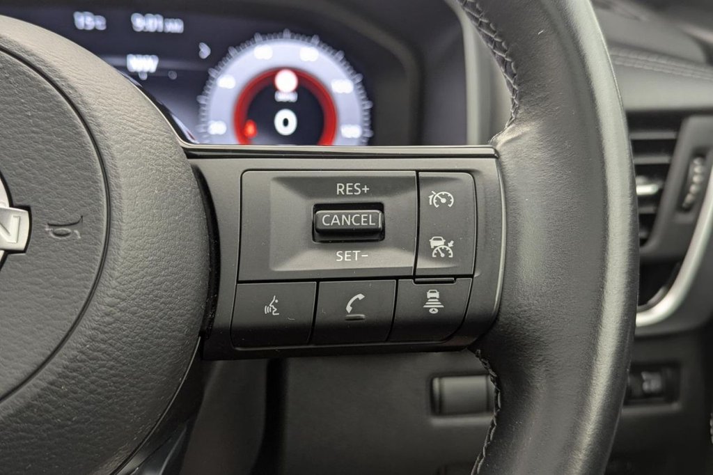 USED 2022 72 NISSAN QASHQAI 1.3 DIG-T MHEV N-Connecta SUV 5dr Petrol Hybrid Manual Euro 6 (s/s) (140 ps) Pan Roof, Sat Nav, Keyless Go