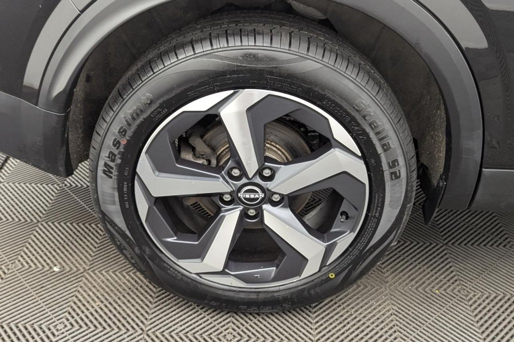 USED 2022 72 NISSAN QASHQAI 1.3 DIG-T MHEV N-Connecta SUV 5dr Petrol Hybrid Manual Euro 6 (s/s) (140 ps) Pan Roof, Sat Nav, Keyless Go