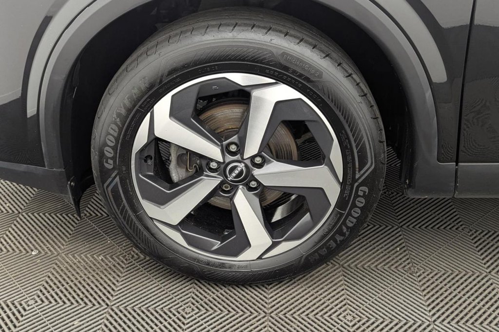 USED 2022 72 NISSAN QASHQAI 1.3 DIG-T MHEV N-Connecta SUV 5dr Petrol Hybrid Manual Euro 6 (s/s) (140 ps) Pan Roof, Sat Nav, Keyless Go