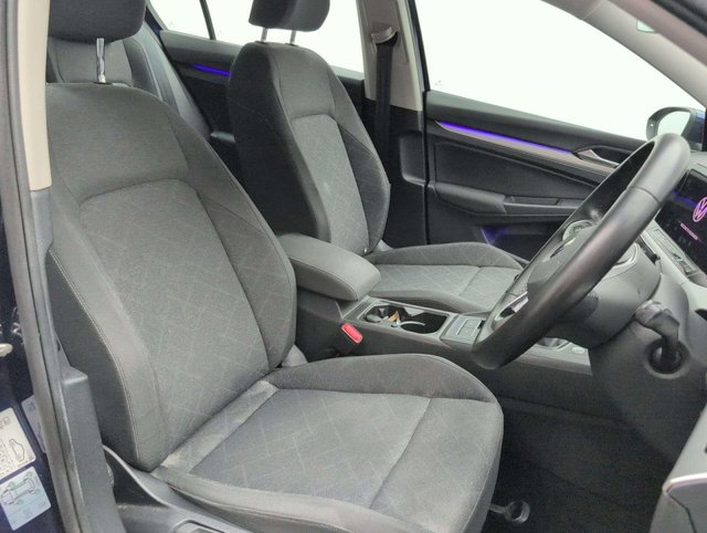 USED 2020 70 VOLKSWAGEN GOLF 1.5 Golf Life TSi 5dr CLICK+COLLECT / HOME DELIVERY