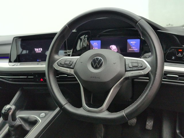 USED 2020 70 VOLKSWAGEN GOLF 1.5 Golf Life TSi 5dr CLICK+COLLECT / HOME DELIVERY