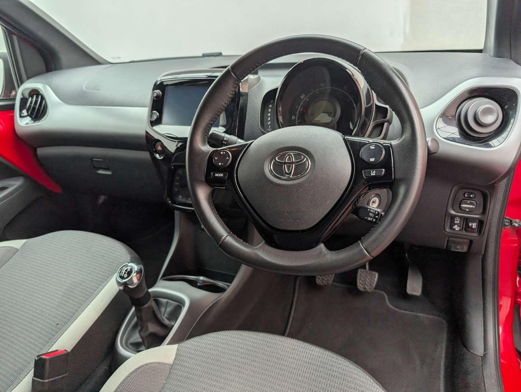 Used 2021 71 TOYOTA AYGO 1.0 Aygo X-Trend TSS VVT-i 5dr CLICK+COLLECT / HOME DELIVERY