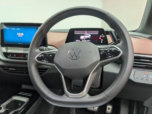 USED 2022 22 VOLKSWAGEN ID.4 ID4 Life 5dr CLICK+COLLECT / HOME DELIVERY