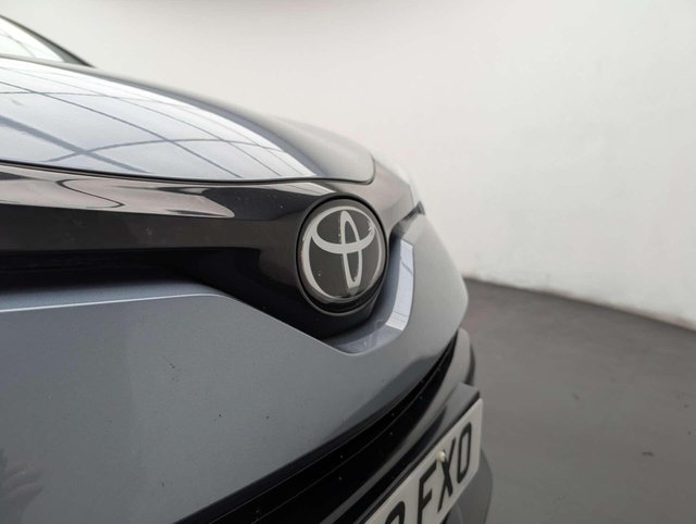 USED 2022 22 TOYOTA C-HR 1.8 C-HR GR Sport HEV CVT 5dr CLICK+COLLECT / HOME DELIVERY