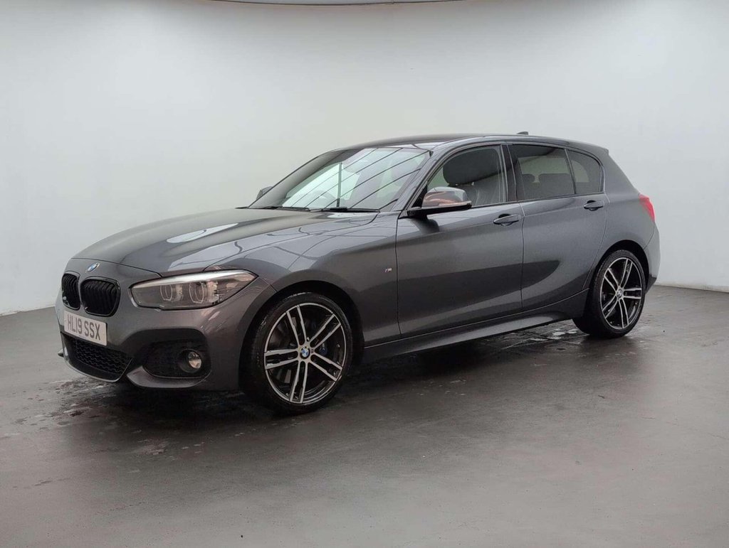 Used 2019 19 BMW 1 SERIES 1.5 118i M Sport Shadow Edition 5dr CLICK+COLLECT / HOME DELIVERY