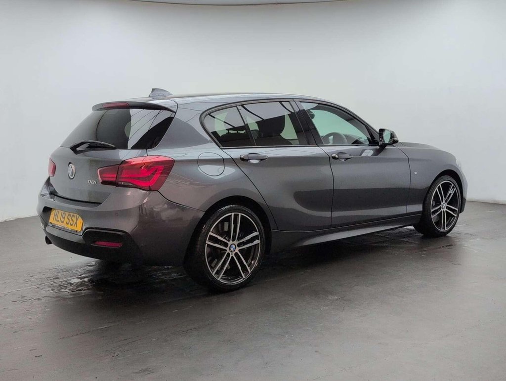 Used 2019 19 BMW 1 SERIES 1.5 118i M Sport Shadow Edition 5dr CLICK+COLLECT / HOME DELIVERY