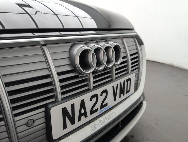 USED 2022 22 AUDI E-TRON e-tron Technik 55 Quattro 4WD 5dr CLICK+COLLECT / HOME DELIVERY