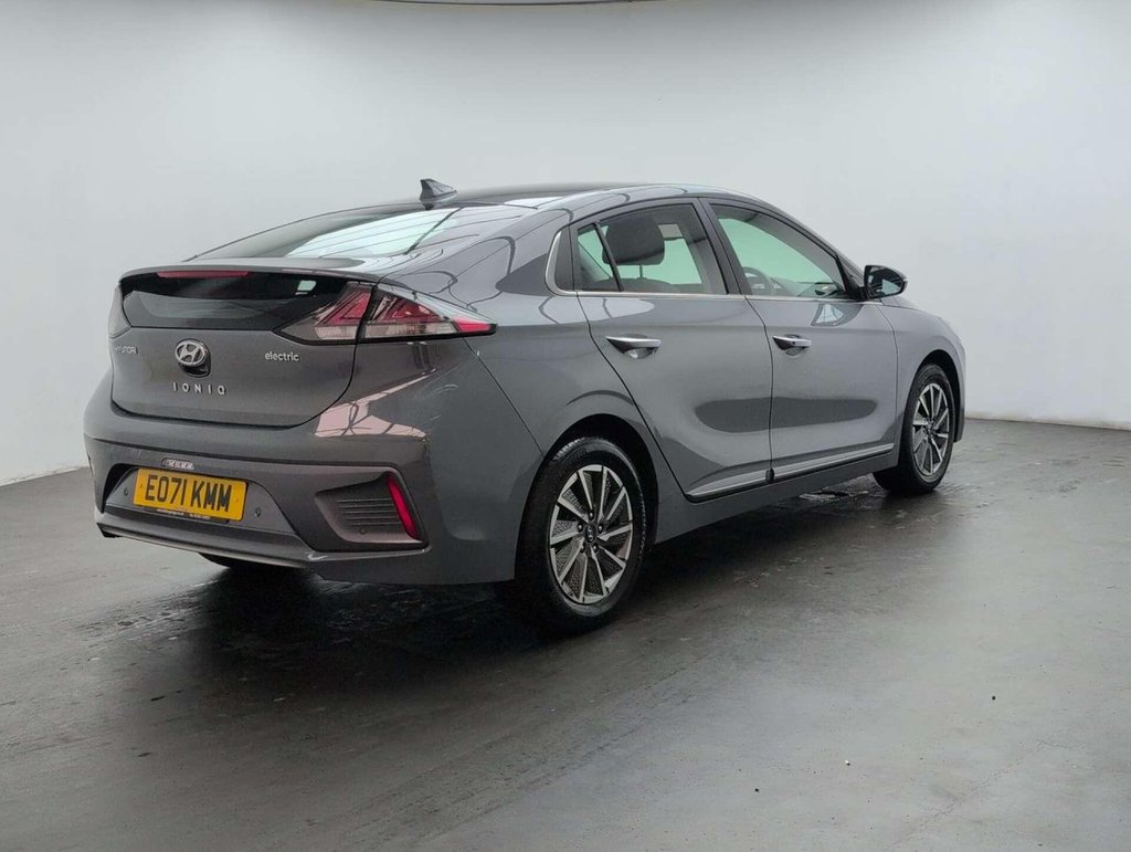 Used 2021 71 HYUNDAI IONIQ IONIQ Premium BEV 5dr CLICK+COLLECT / HOME DELIVERY