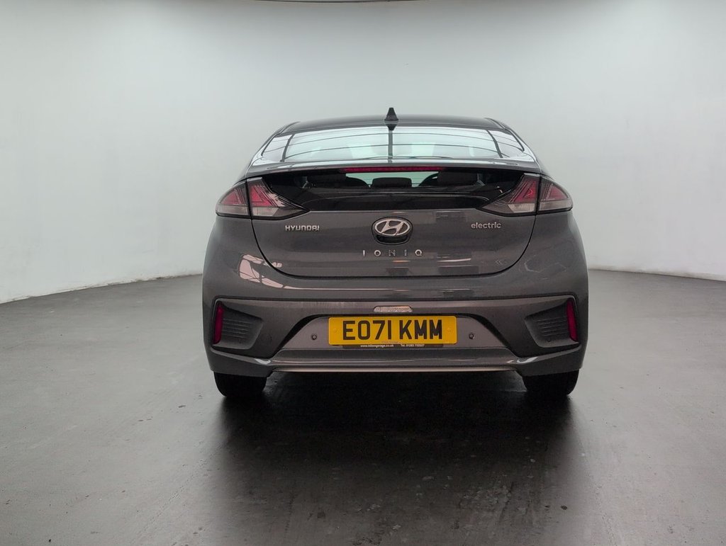 Used 2021 71 HYUNDAI IONIQ IONIQ Premium BEV 5dr CLICK+COLLECT / HOME DELIVERY